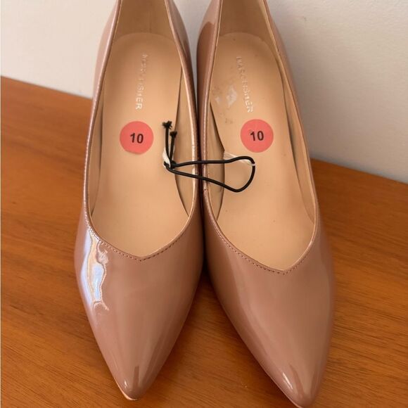 Elegant Cream Block Heel Pumps Marc fisher NEW - Picture 3 of 6